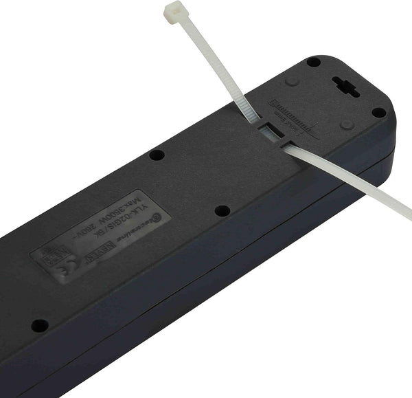 Multipresa 3 Posti polivalenti, Cavo 1.5m, Spina Piccola 10 A, 3 Posti, Nero/Bianco