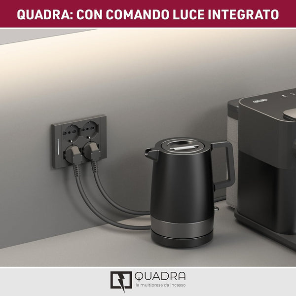 Multipresa da incasso Quadra 4 Posti Universali P40, compatibile con tutte le scatole da incasso 3 posti 503, Con interruttore/Deviatore, Bianco/Nero