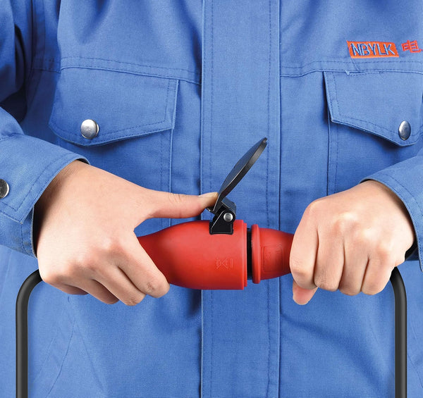 Presa Professionale Schuko, Protezione IP54, con Tappo con Chiusara a Molla Automatica per Consentire Operazione a Mano, Colori: Nero; Rosso/Nero